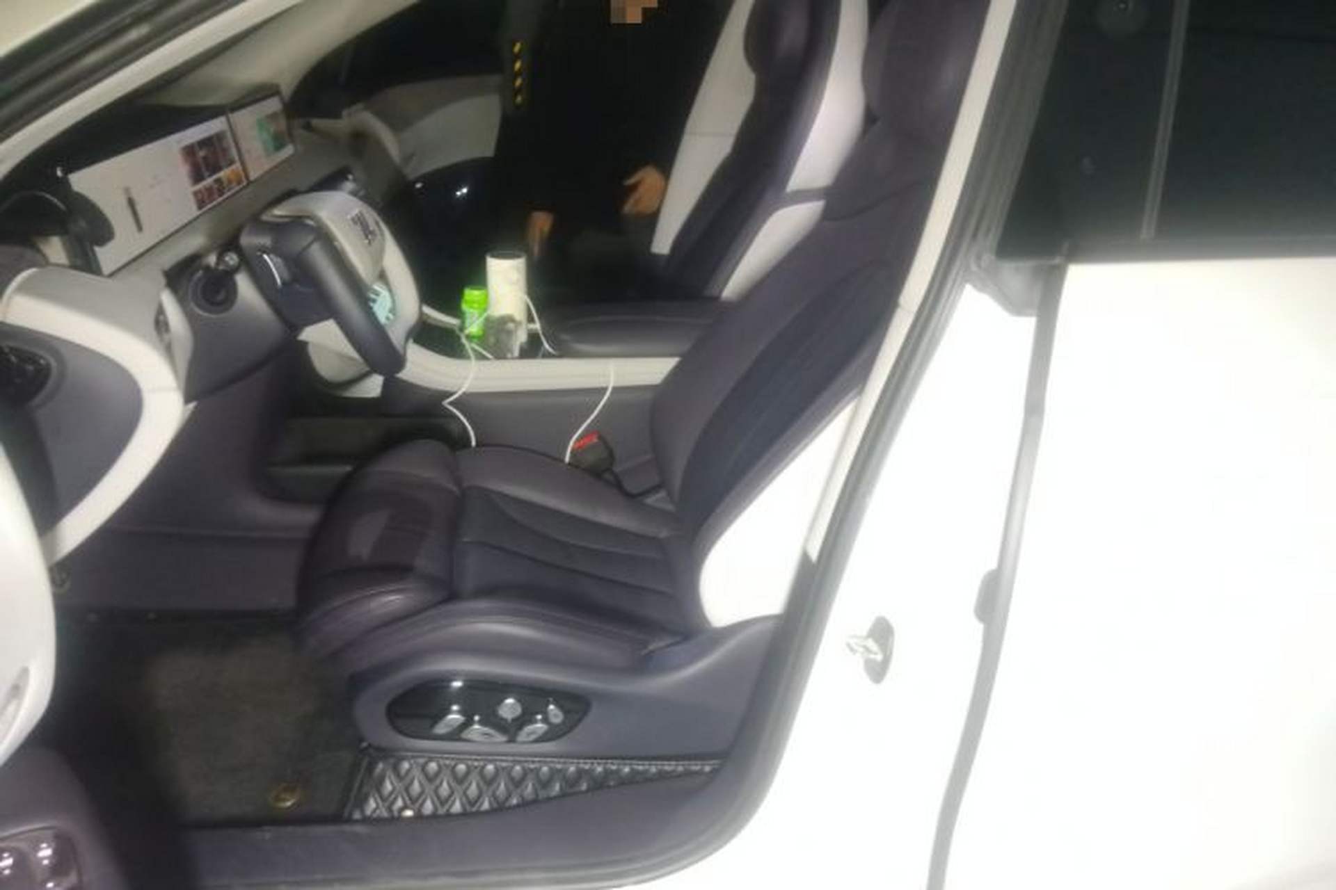 Used IM LS7 2023 90 kWh Elite Rear-Drive Version Left Front Seat