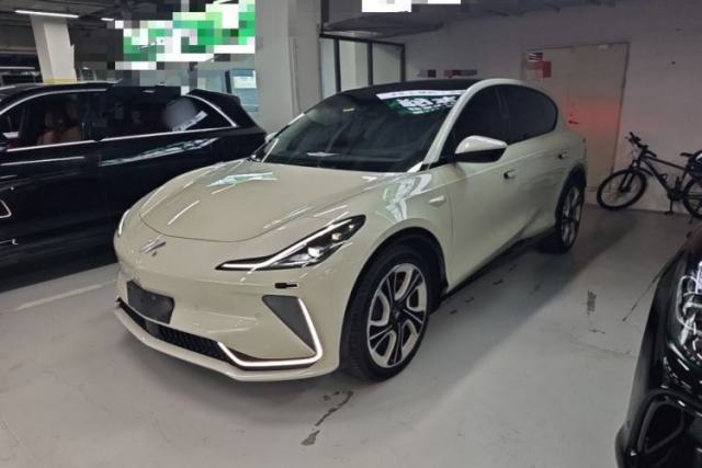 Used IM LS7 2023 90 kWh Elite Rear-Drive Version