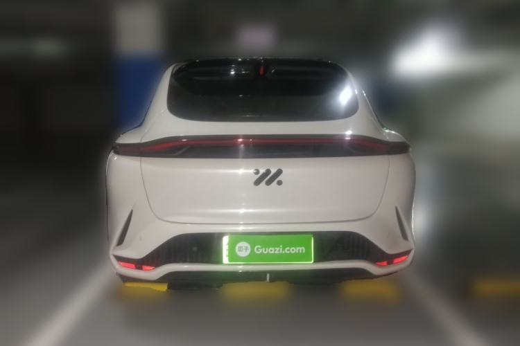 Used IM LS7 2023 90 kWh Elite Rear-Drive Version Rear