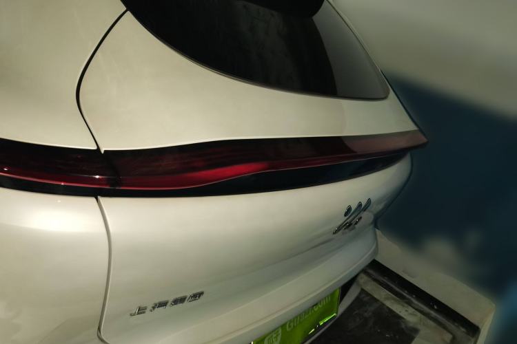 Used IM LS7 2023 90 kWh Elite Rear-Drive Version Rear