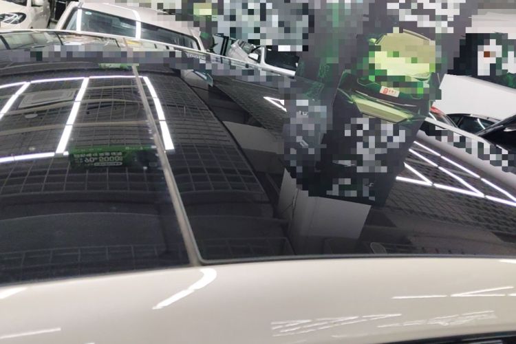 Used IM LS7 2023 90 kWh Elite All-Wheel-Drive Version Roof