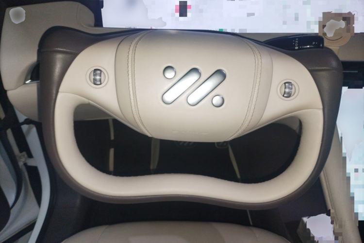 Used IM LS7 2023 100kWh Pro All-Wheel-Drive Version Steering Wheel
