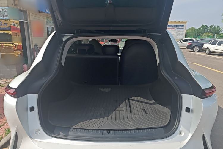 Used IM LS7 2023 90 kWh Elite Rear-Drive Version Trunk