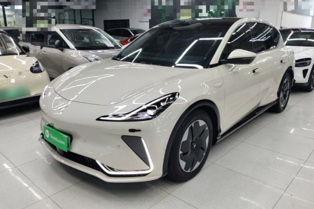 Used IM LS7 2023 90 kWh Elite All-Wheel-Drive Version