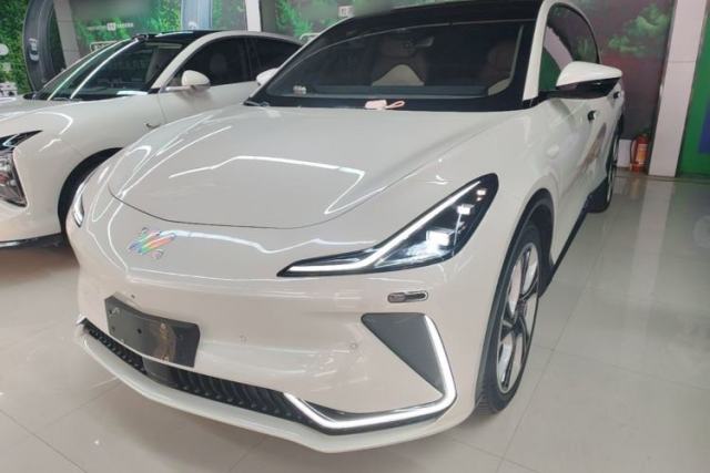 Used IM LS7 2023 90 kWh Elite Rear-Drive Version
