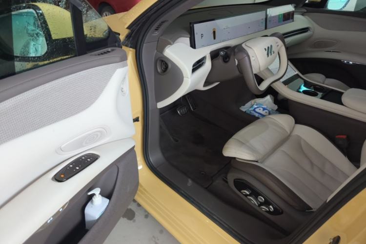 Used IM LS7 2023 90 kWh Elite Rear-Drive Version Driver Seat