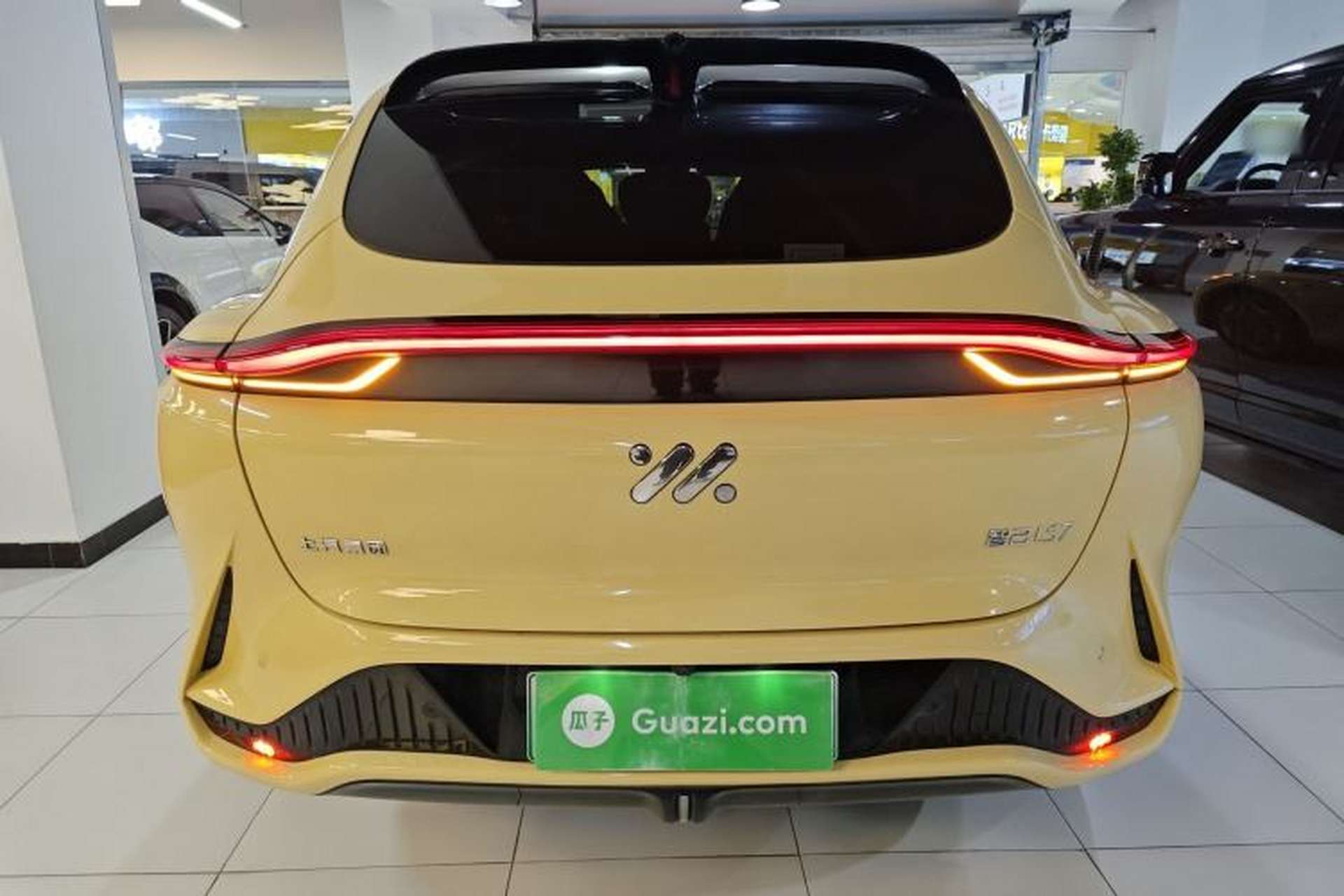 Used IM LS7 2023 90 kWh Elite Rear-Drive Version Exterior 1