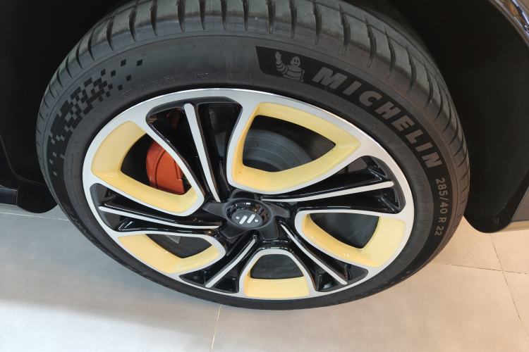 Used IM LS7 2023 100kWh Lux All-Wheel-Drive Version Exterior 6