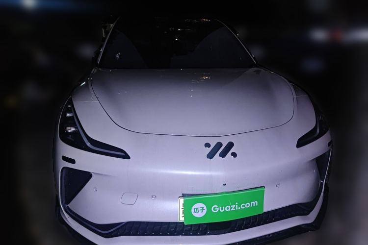 Used IM LS7 2023 90 kWh Elite Rear-Drive Version Front