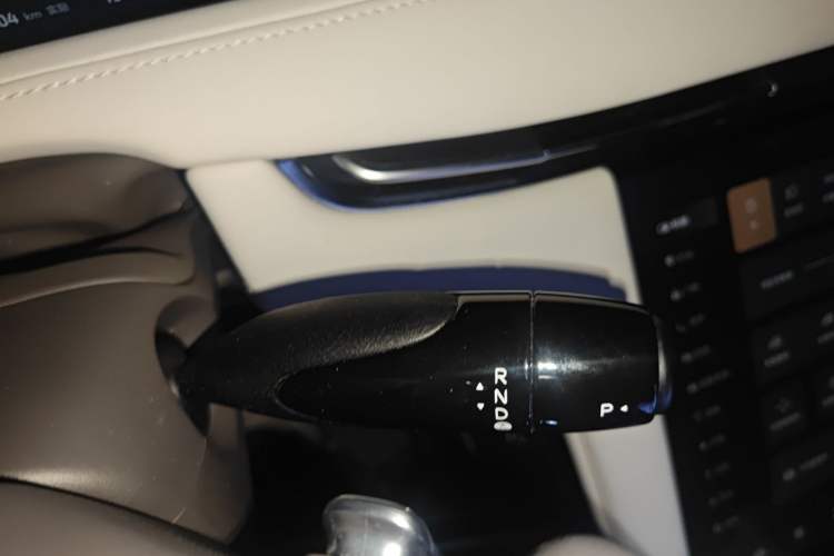 Used IM LS7 2023 90 kWh Elite Rear-Drive Version Gear Lever