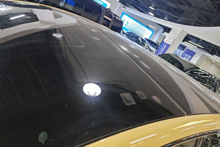 Used IM LS7 2023 90 kWh Elite Rear-Drive Version Roof