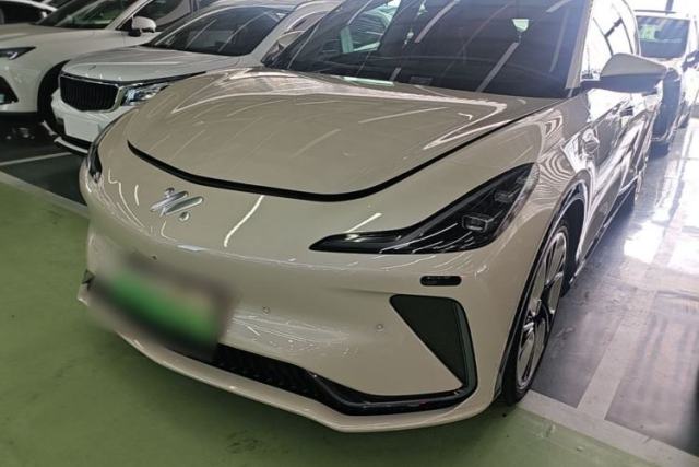 Used IM LS7 2023 100kWh Lux All-Wheel-Drive Version