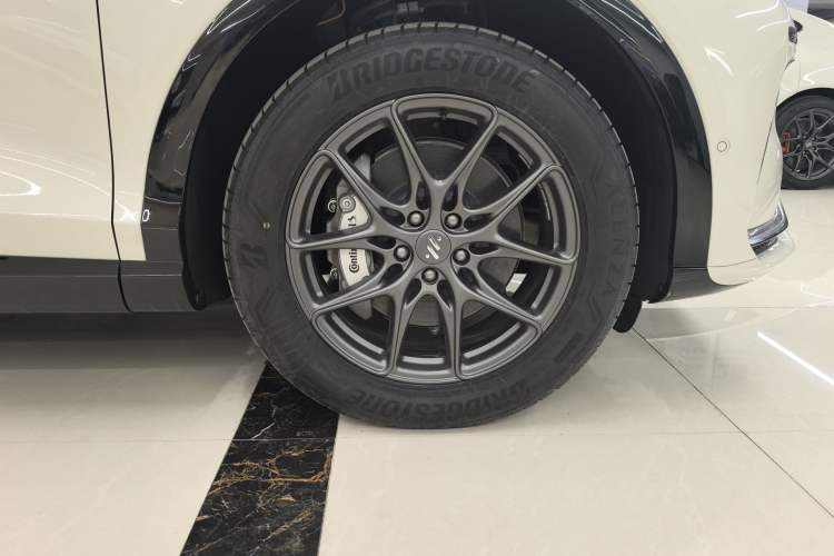 Used IM LS7 2024 90 kWh Max Elite Rear-Drive Version Exterior 7