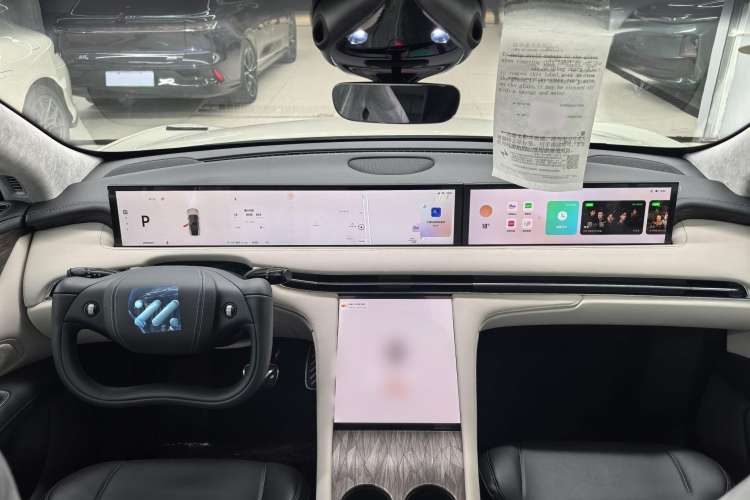 Used IM LS7 2024 90 kWh Max Elite Rear-Drive Version Interior 2