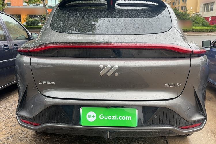 Used IM LS7 2024 90 kWh Max Elite Rear-Drive Version Exterior 5