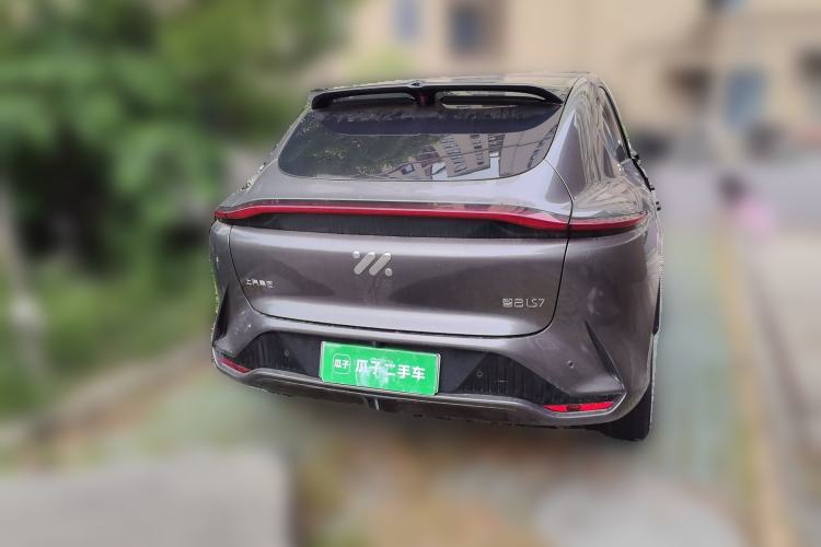 Used IM LS7 2024 100kWh Max Lux Rear-Drive Version Rear