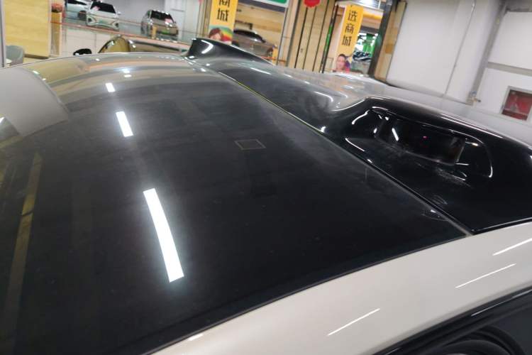 Used IM LS7 2024 90 kWh Max Elite Rear-Drive Version Roof