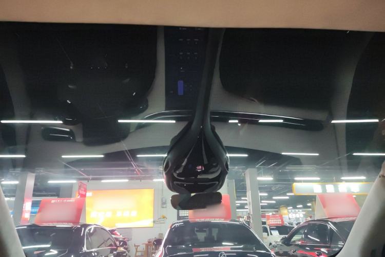 Used IM LS7 2024 90 kWh Max Elite Rear-Drive Version Headliner