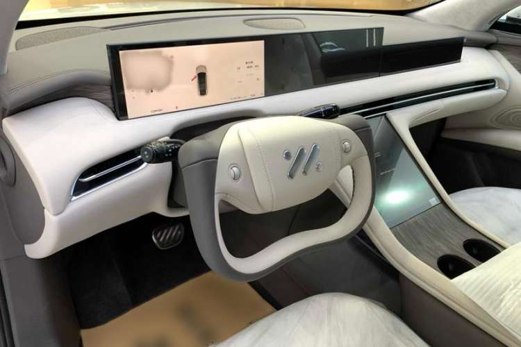 Used IM LS7 2024 90 kWh Max Elite Rear-Drive Version Interior 4