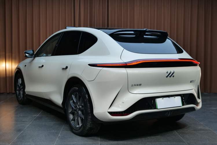 Used IM LS7 2024 90 kWh Max Elite Rear-Drive Version Exterior 2