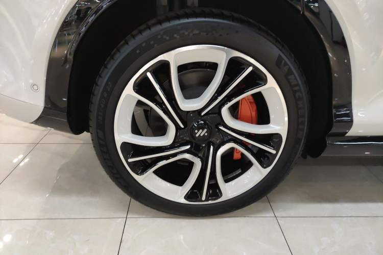 Used IM LS7 2024 90 kWh Max Elite Rear-Drive Version Exterior 8