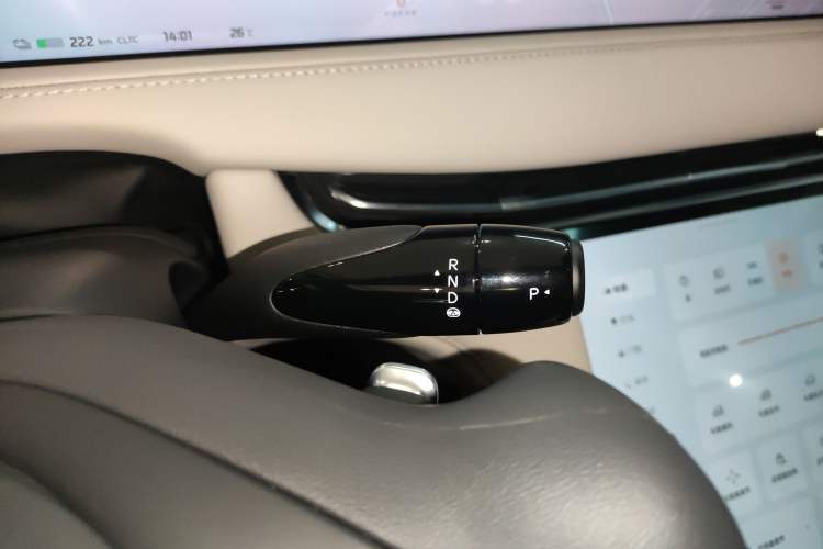 Used IM LS7 2024 90 kWh Max Elite Rear-Drive Version Gear Lever