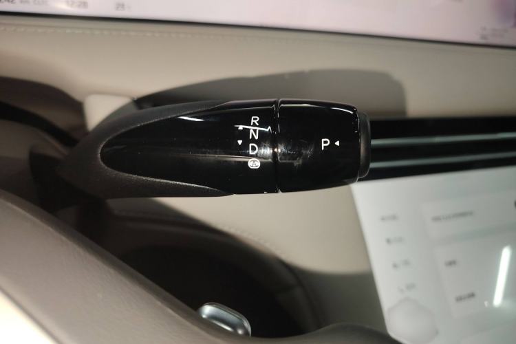 Used IM LS7 2024 90 kWh Max Elite Rear-Drive Version Gear Lever
