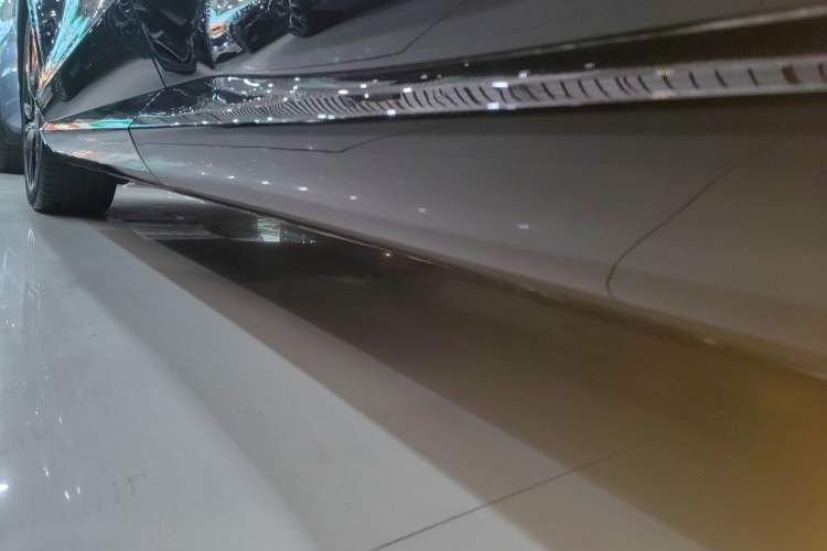 Used IM LS7 2025 New Edition Ultra Left Side Sill