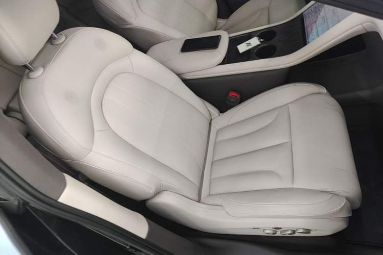 Used IM LS7 2025 New Edition Ultra Right Front Seat