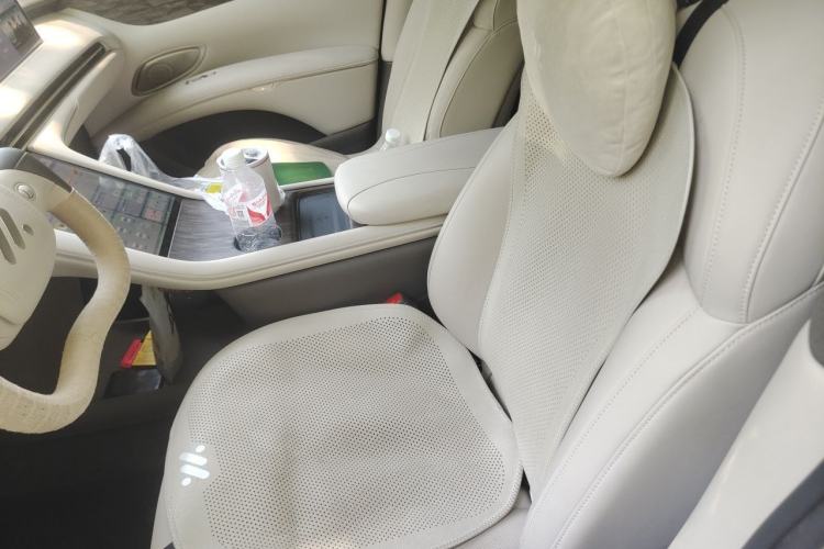 Used IM LS7 2025 New Edition Ultra Left Front Seat