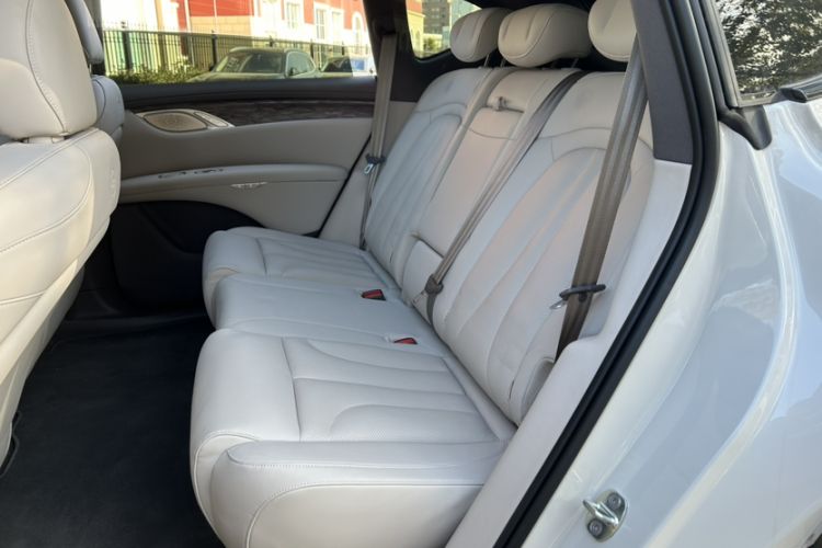 Used IM LS7 2025 New Edition Ultra Interior 2