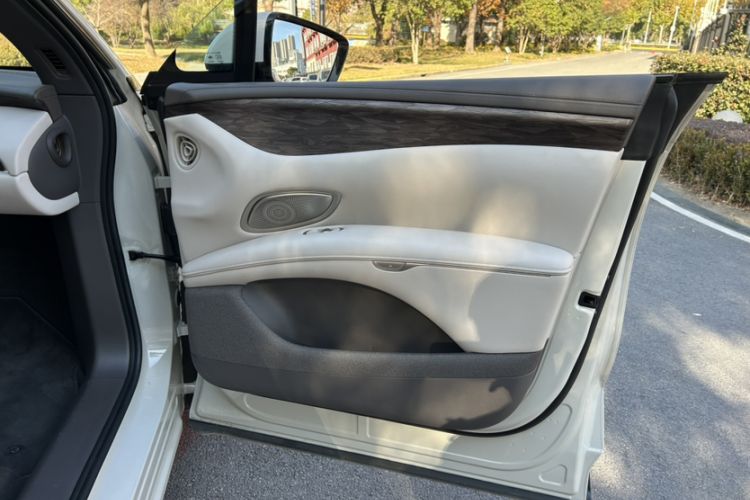Used IM LS7 2025 New Edition Ultra Interior 3