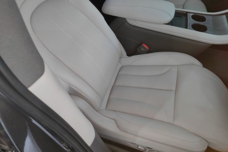 Used IM LS7 2025 New Edition Ultra Right Front Seat