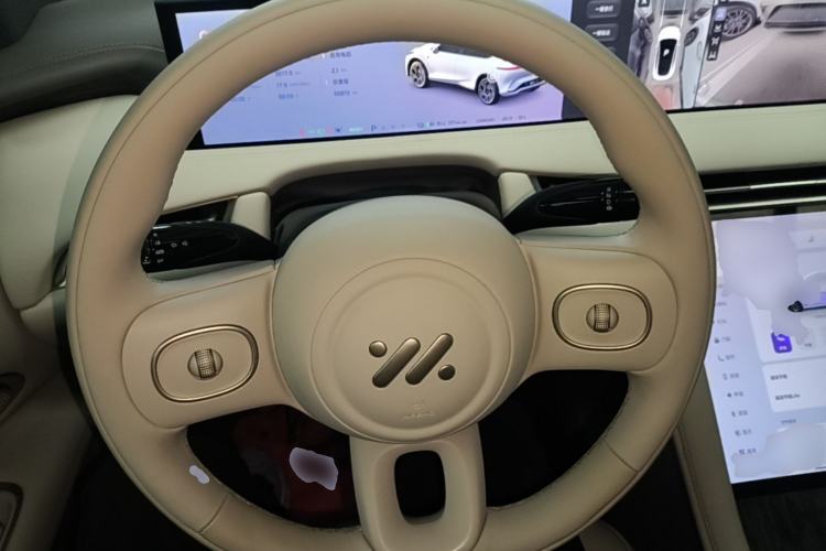 Used IM LS7 2025 New Edition Ultra Steering Wheel