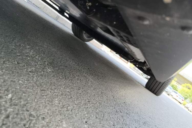 Used IM LS9 2026 Model 52 Ultra Chassis Front Left