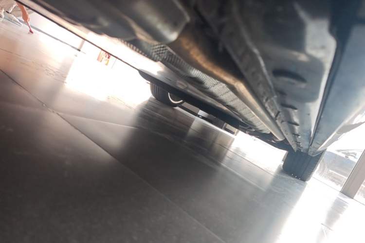 Used IM LS9 2026 Model 52 Ultra Chassis Front Left