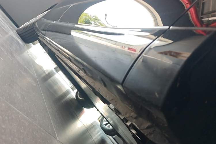 Used IM LS9 2026 Model 52 Ultra Chassis Front Right