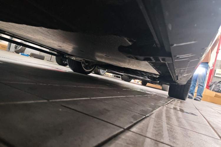 Used IM LS9 2026 Model 52 Ultra Chassis Rear Right