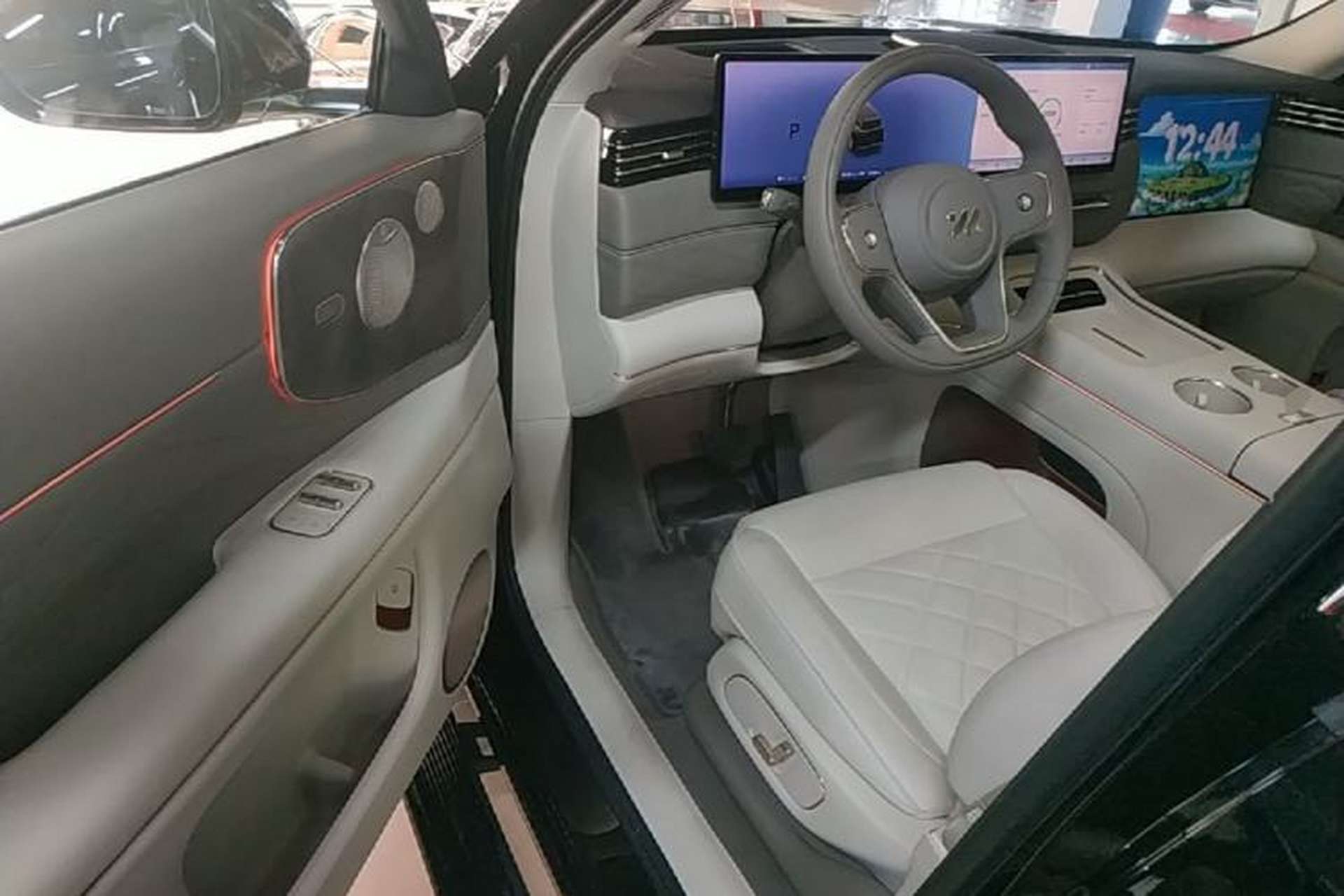 Used IM LS9 2026 Model 66 Ultra Driver Seat
