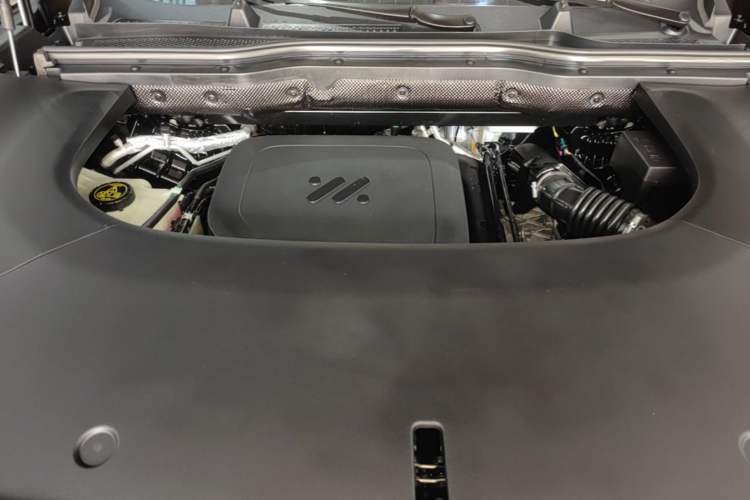 Used IM LS9 2026 Model 52 Ultra Engine Bay