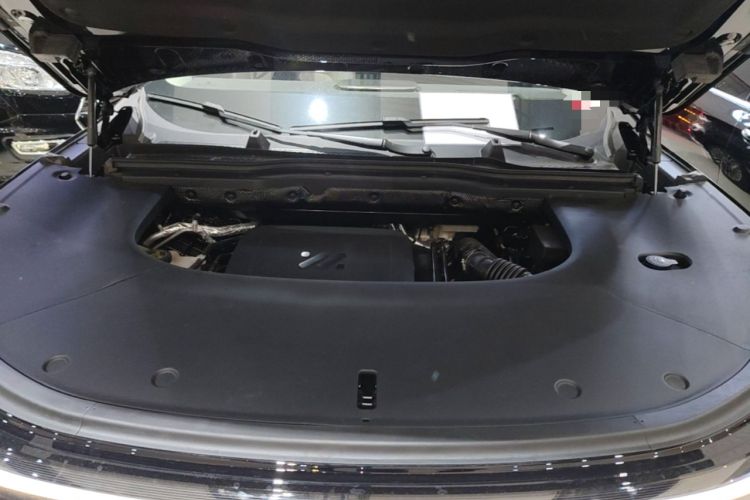 Used IM LS9 2026 Model 52 Ultra Engine Bay