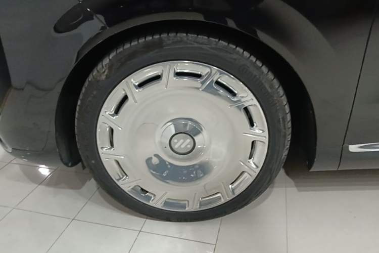 Used IM LS9 2026 Model 52 Ultra Exterior 4