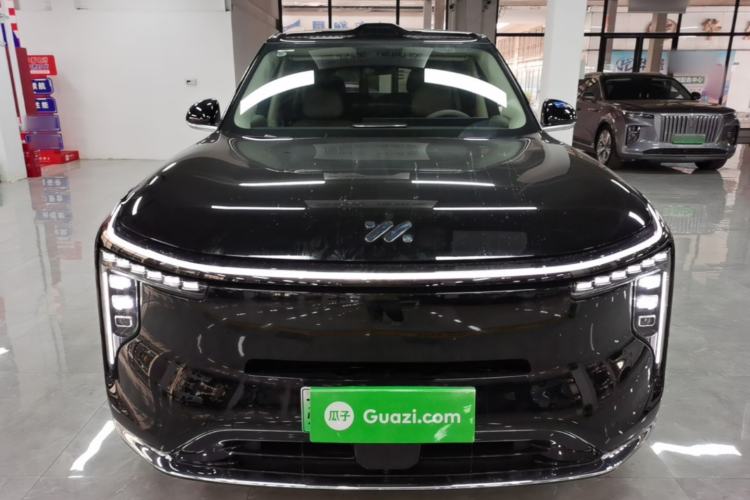 Used IM LS9 2026 Model 52 Ultra Front