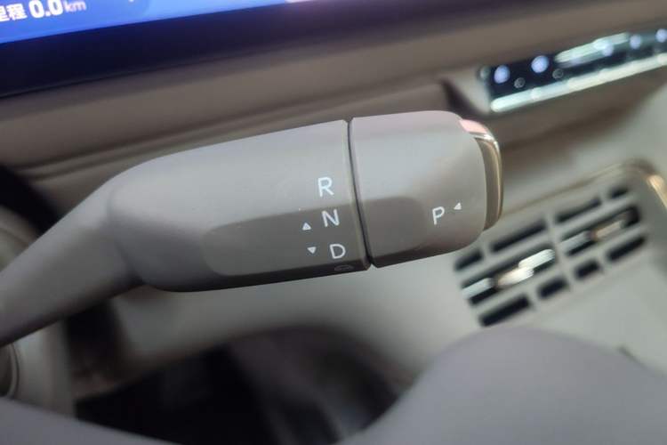 Used IM LS9 2026 Model 52 Ultra Gear Lever