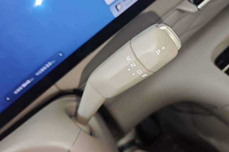 Used IM LS9 2026 Model 52 Ultra Gear Lever