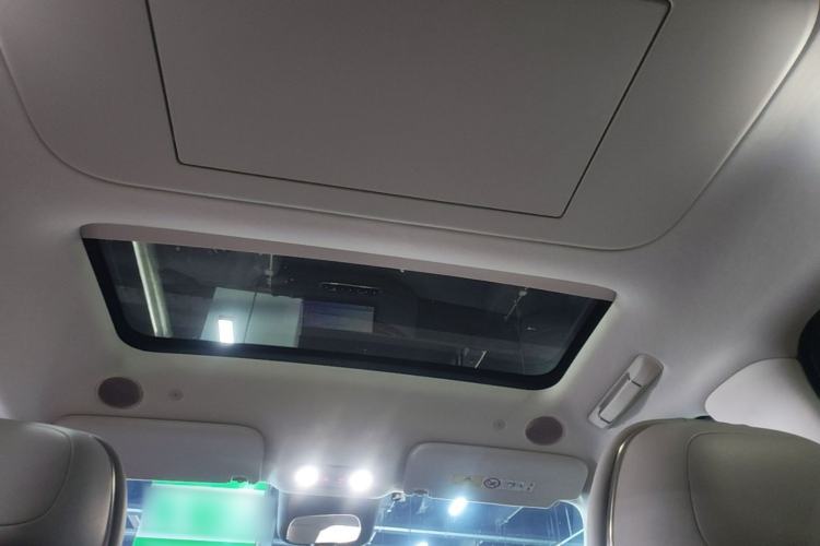 Used IM LS9 2026 Model 52 Ultra Headliner