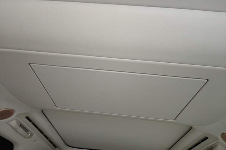 Used IM LS9 2026 Model 52 Ultra Headliner