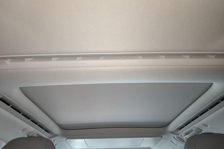 Used IM LS9 2026 Model 52 Ultra Headliner