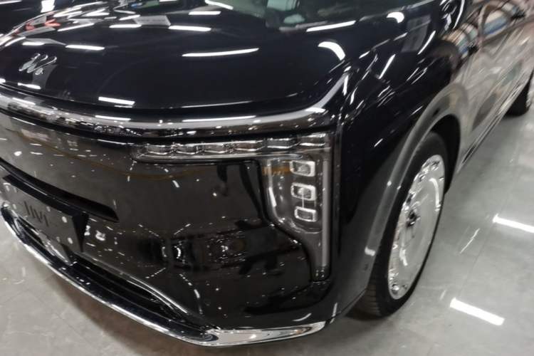 Used IM LS9 2026 Model 52 Ultra Left Front Headlight