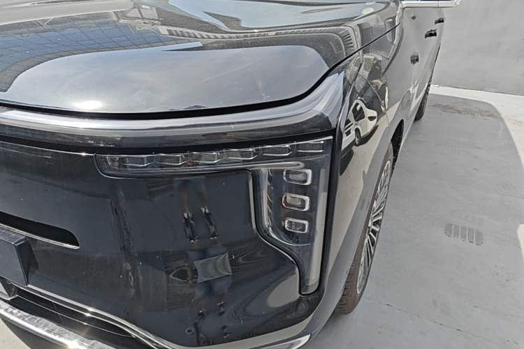 Used IM LS9 2026 Model 52 Ultra Left Front Headlight